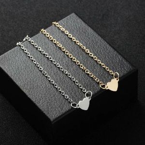 SILVER Minimal Heart Bracelet